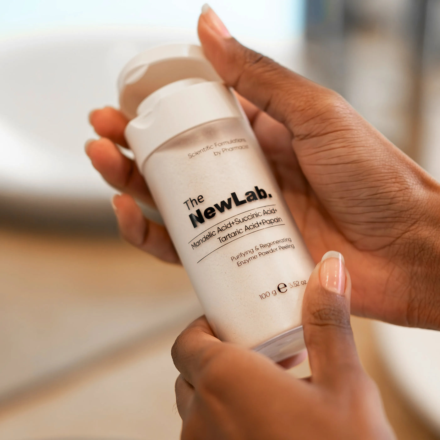 Peeling mit Mandelsäure